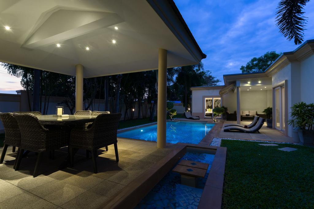 Luxury Pool Villa 3Br 6-8 Persons (Adults Only) Pattaya Exterior photo